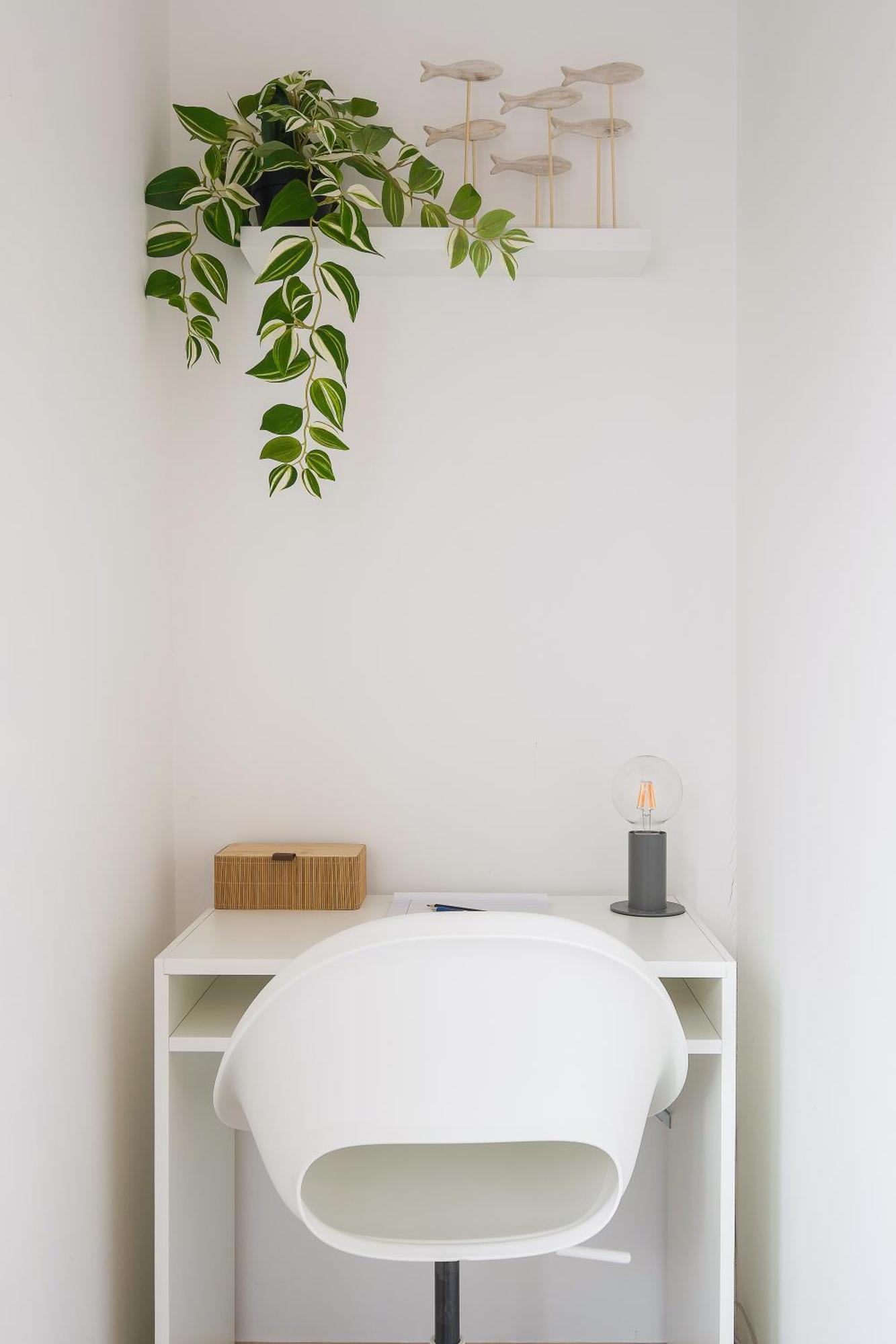 Large, Newly Renovated, Three Bedroom Town Centre Split Level Apartment With Free Parking, Sleeps Seven - Walking Distance To Beach Bournemouth Buitenkant foto